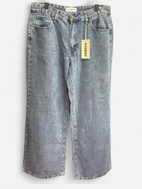 BAMBOO Light Wash Straight Leg Jeans